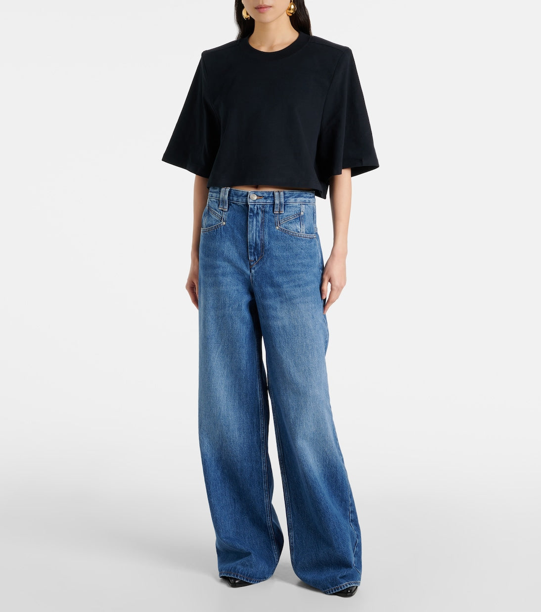 Zaely Tee