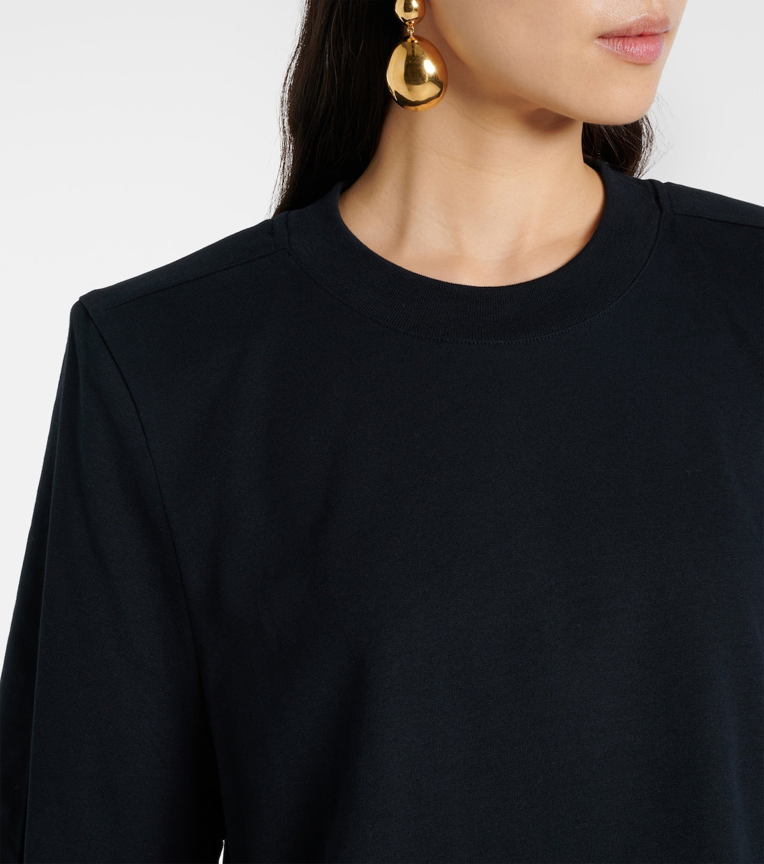 Zaely Tee