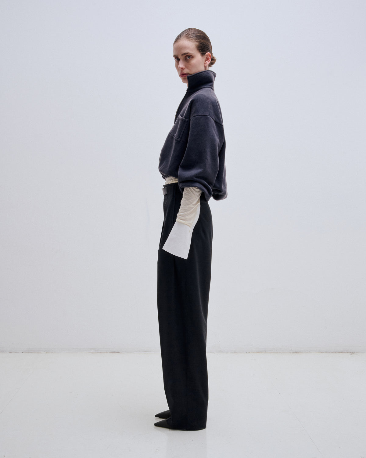 Alva Cropped Sweatshirt