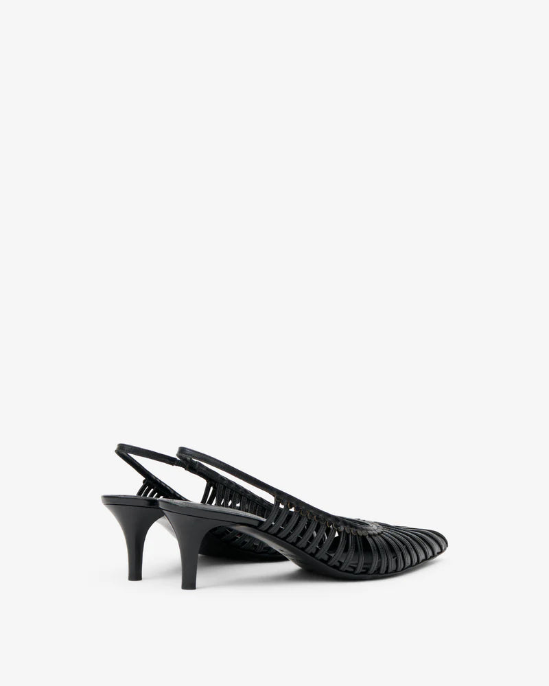 Pionee Pumps