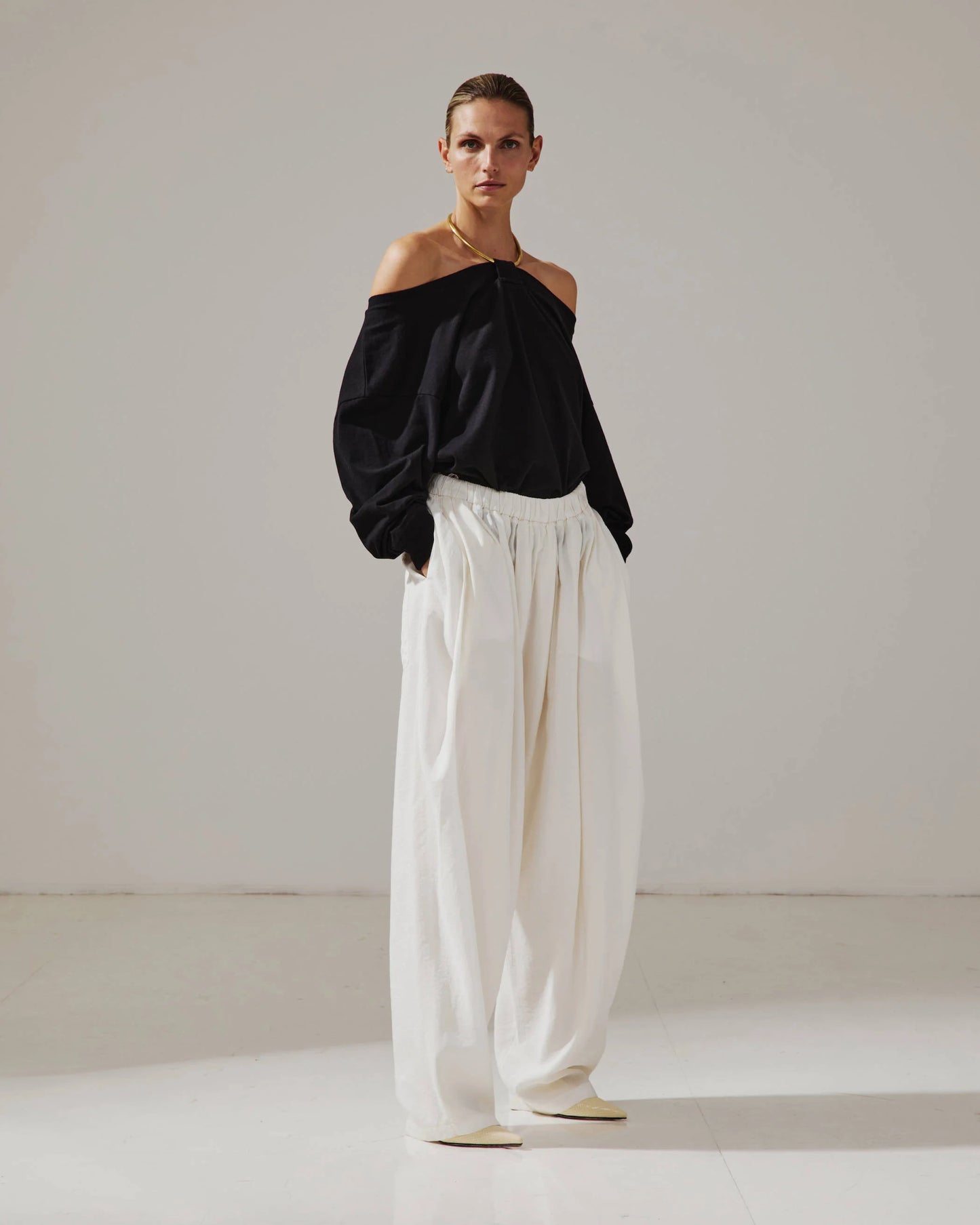 Erin Necklace Off The Shoulder Top