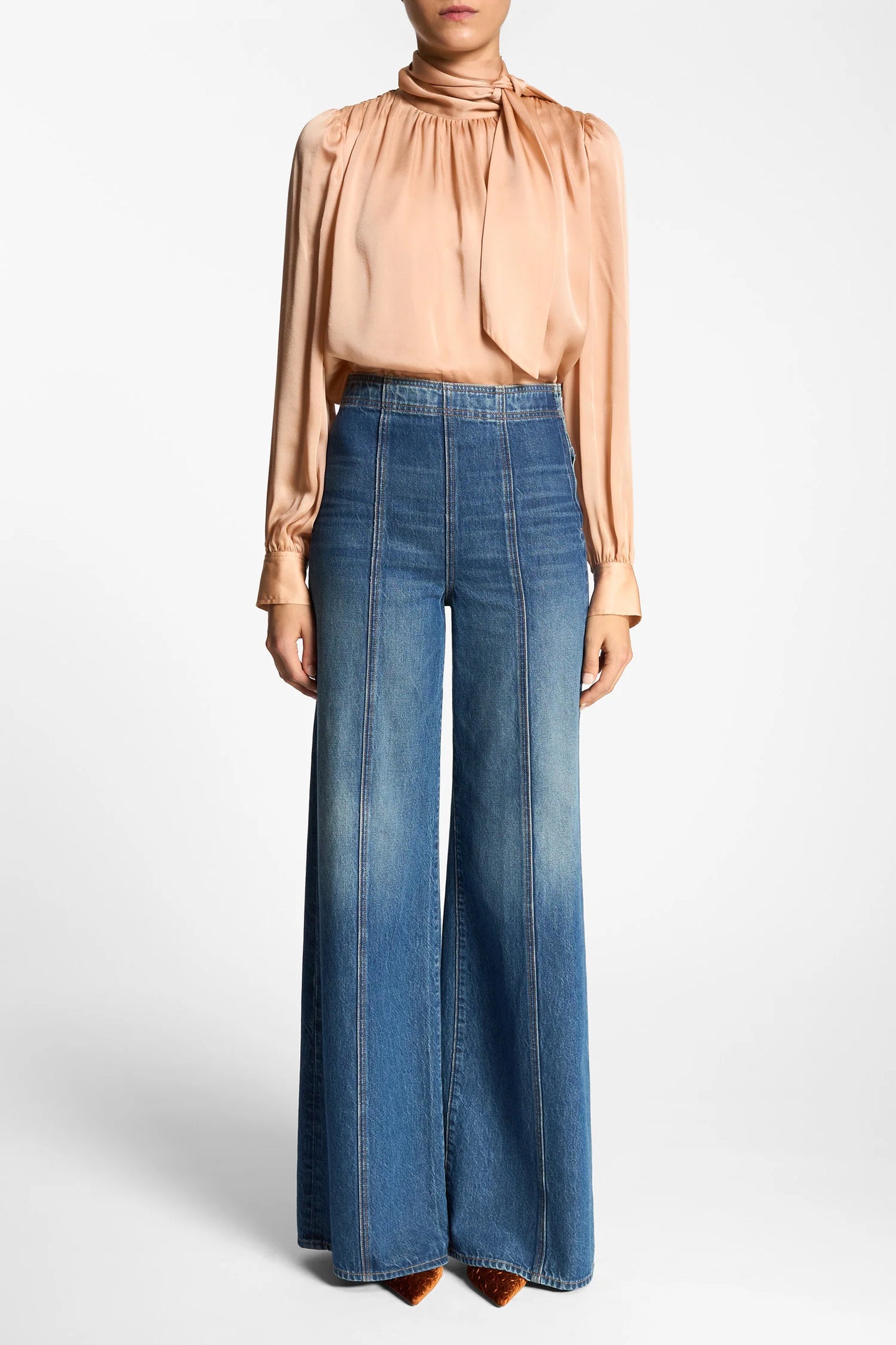 The Bianca Wide Leg Seamed Jean