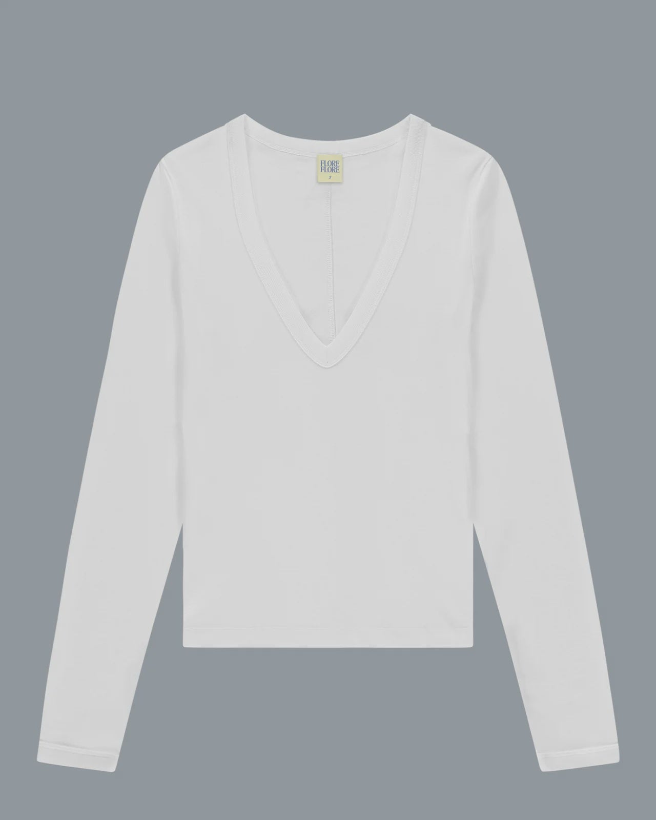 Dewi Longsleeve in White