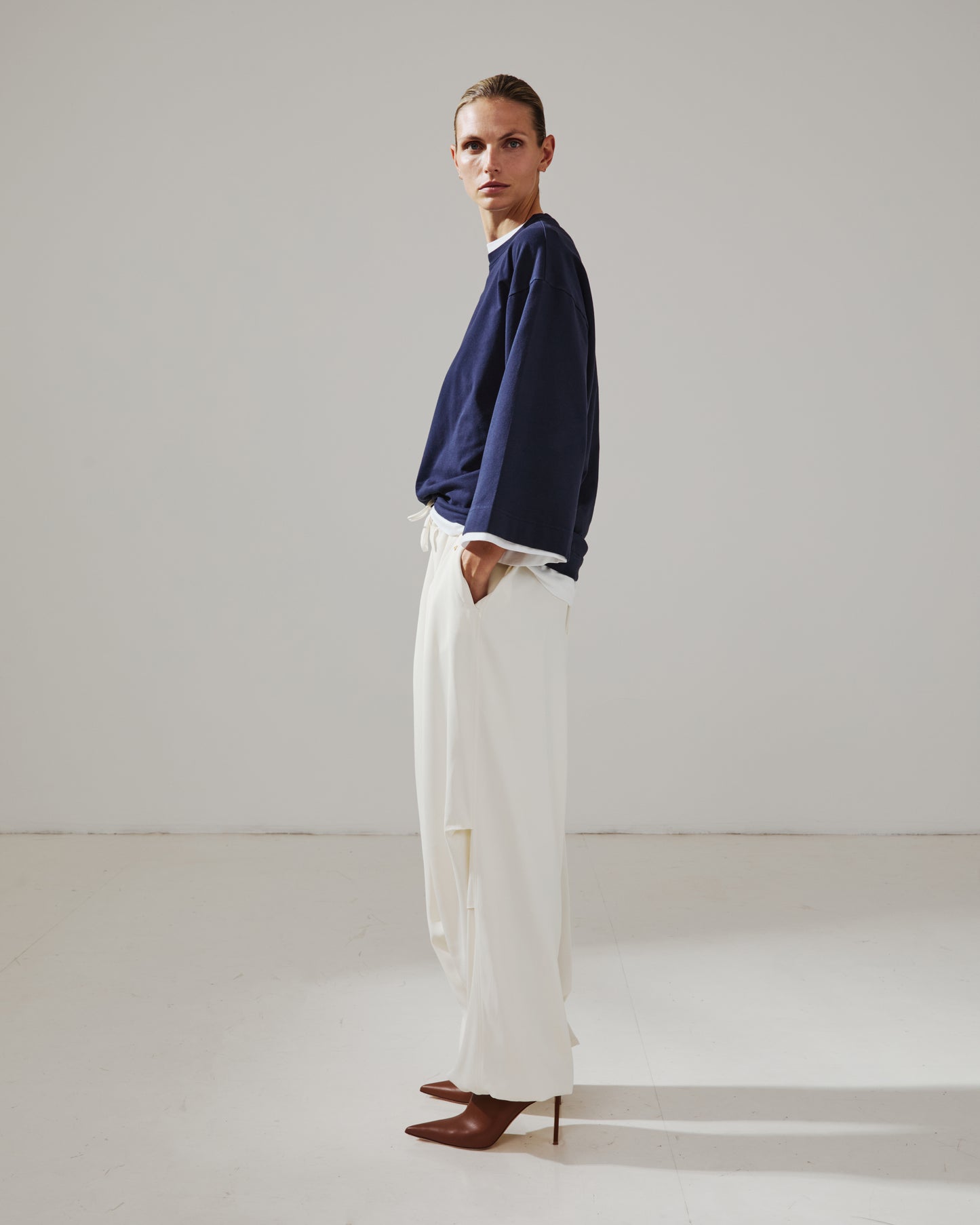 Suzy- Relaxed Jersey Tee