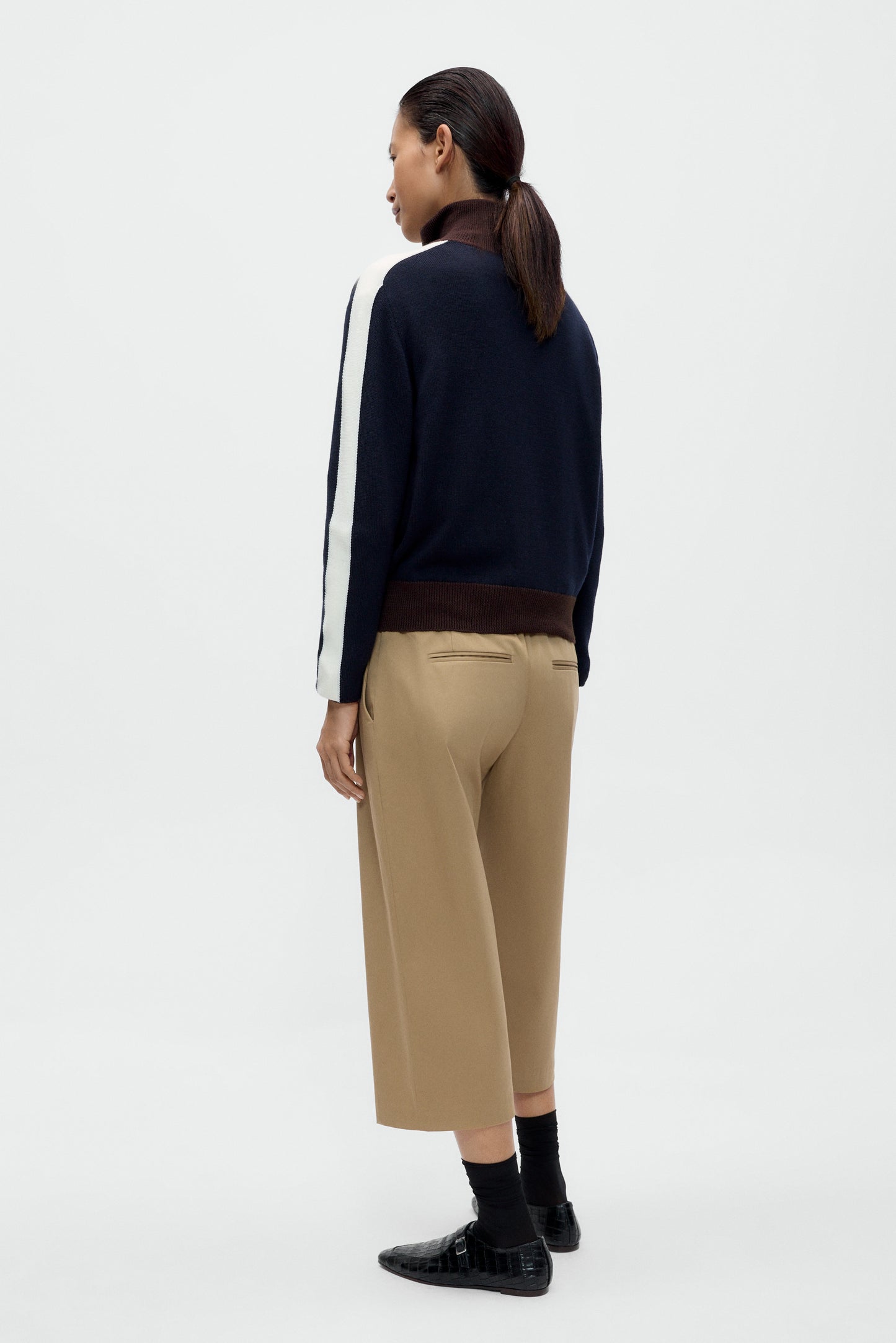 Low Rise Cotton Capri Pants