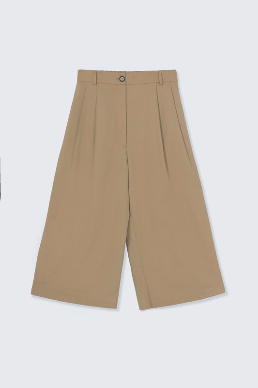 Low Rise Cotton Capri Pants