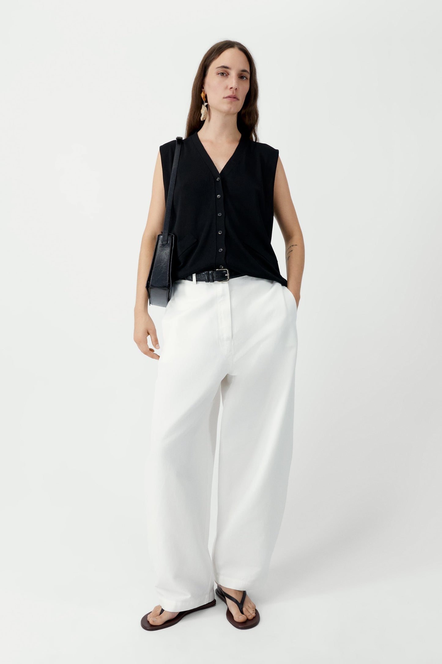Cotton and Linen Curved Pants in White