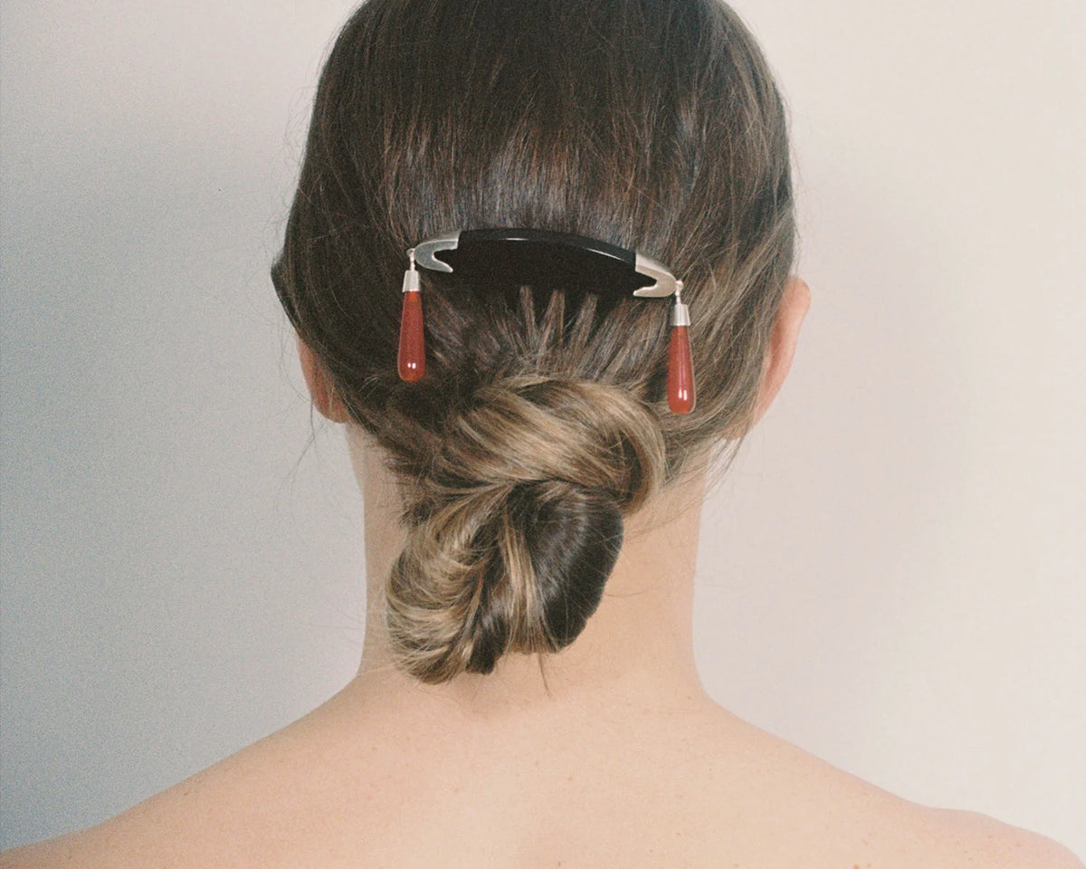 Folklore Comb