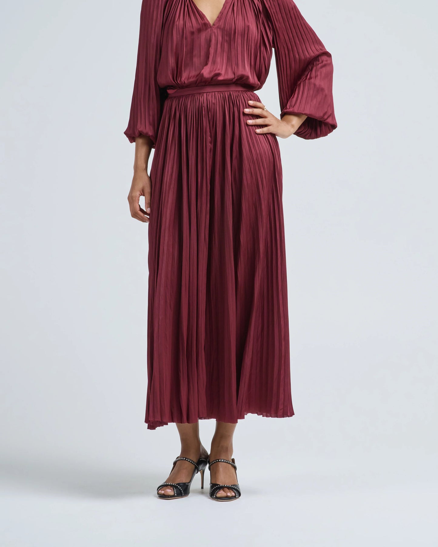 Lulu Pleated Long Skirt