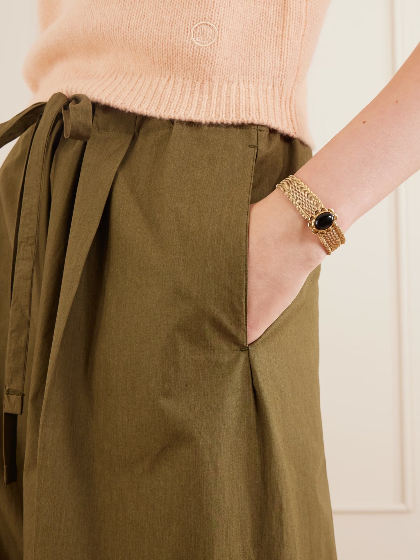 Hanae Bracelet in Black