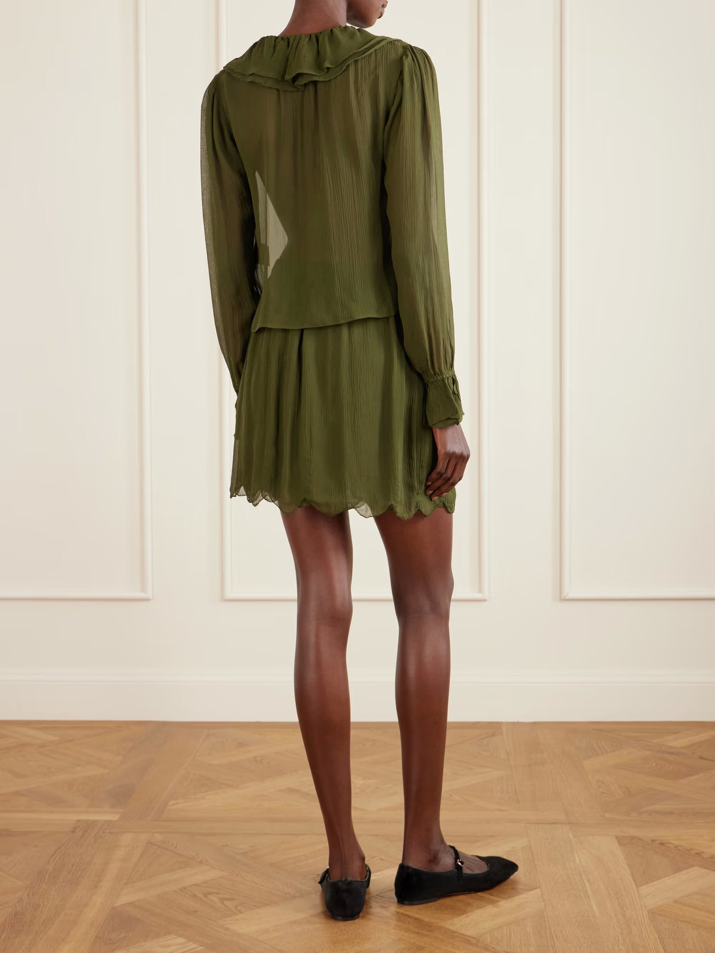 Flounce Blouse in Olive